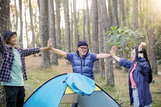 Outbound untuk Keluarga